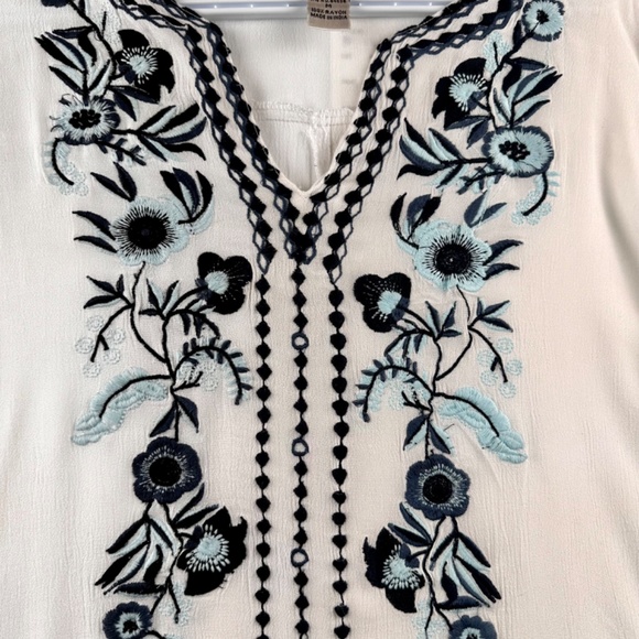 Cute Options Embroidered white Boho Top Brand New SZM swim coverups - Picture 5 of 9